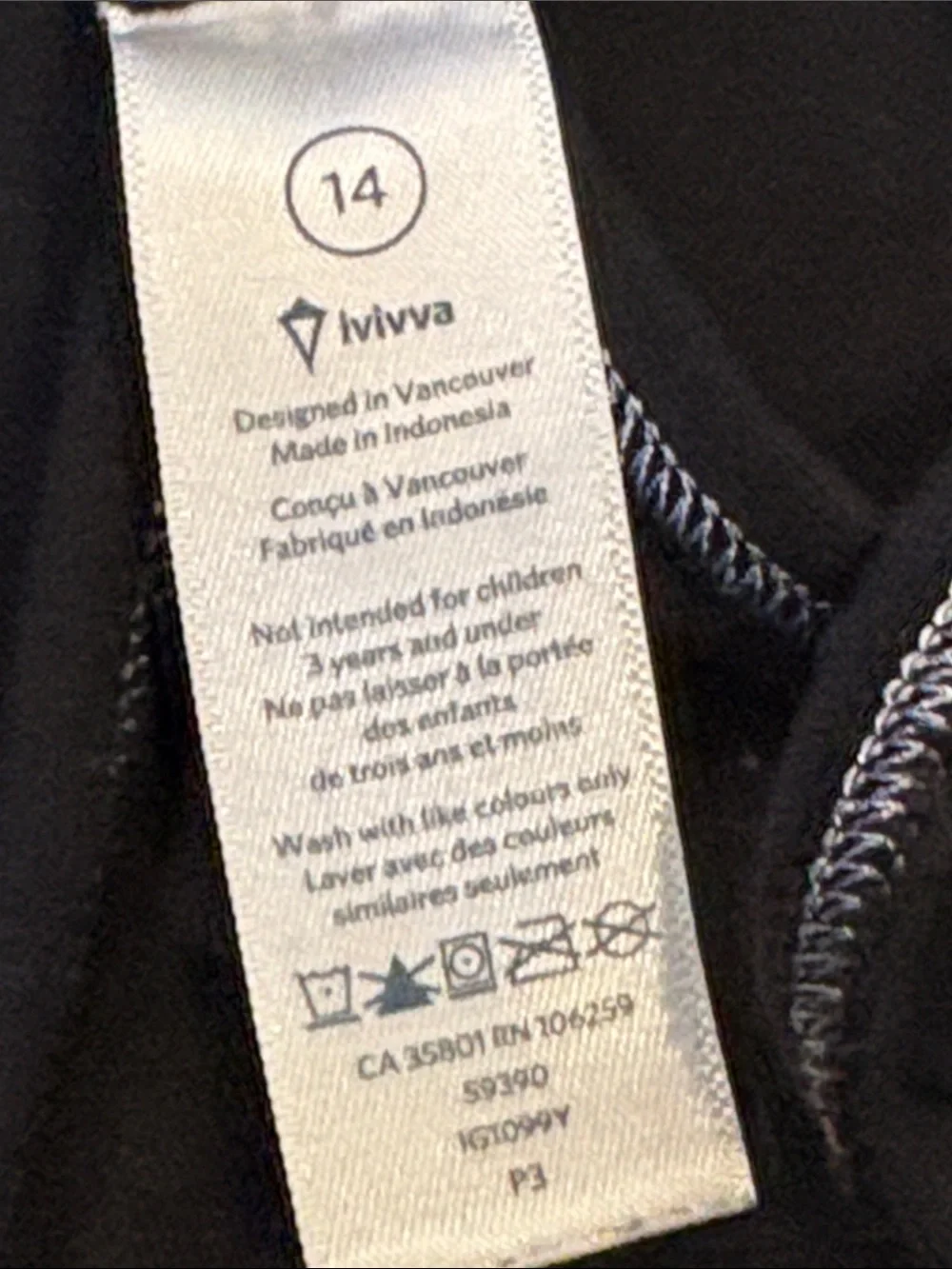 Ivivva Black Girls' Slim Razorback Tank (size14)